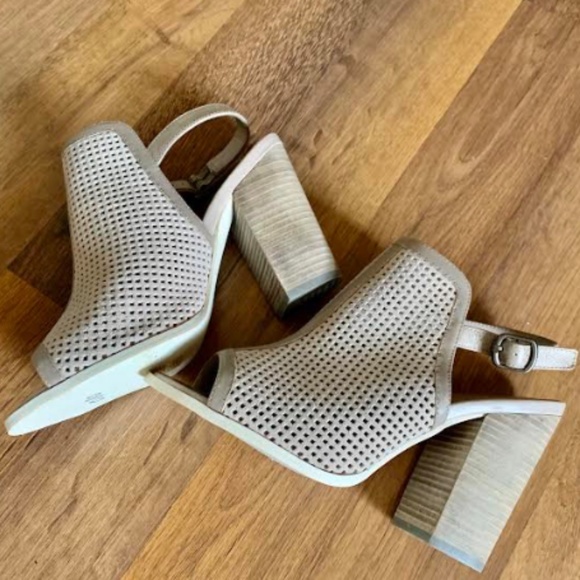 🆕 Kelsi Dagger Heels - Picture 15 of 17